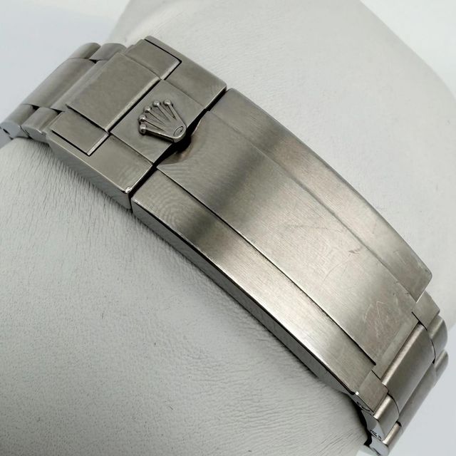 Rolex Submariner 116610 LN Image 3